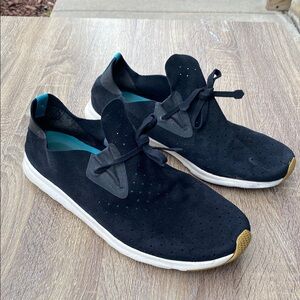 Native Felt Black Moccasins Size 13